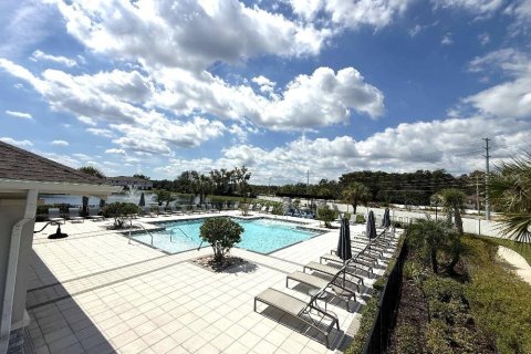 Townhouse in VOLANTI in Lutz, Florida 3 bedrooms, 154.87 sq.m. № 2410237 - photo 23
