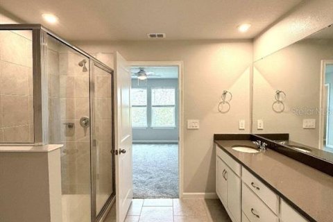 Townhouse in VOLANTI in Lutz, Florida 3 bedrooms, 154.87 sq.m. № 2410237 - photo 11