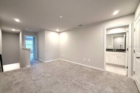 Townhouse in VOLANTI in Lutz, Florida 3 bedrooms, 154.87 sq.m. № 2410237 - photo 7