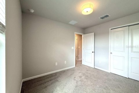 Townhouse in VOLANTI in Lutz, Florida 3 bedrooms, 154.87 sq.m. № 2410237 - photo 10