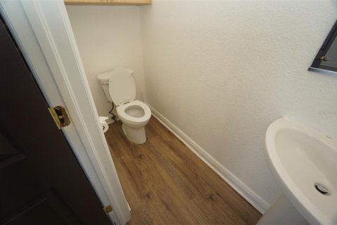 Adosado en alquiler en Tampa, Florida, 3 dormitorios, 103.4 m2 № 2105196 - foto 7