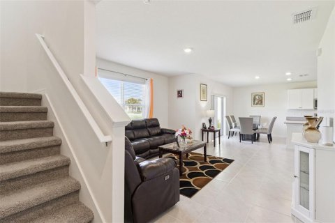 Casa en venta en Winter Haven, Florida, 4 dormitorios, 230.03 m2 № 2232945 - foto 6