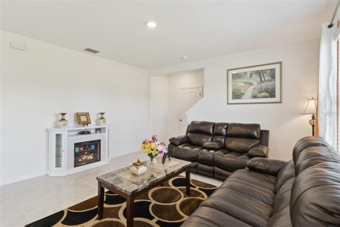 Casa en venta en Winter Haven, Florida, 4 dormitorios, 230.03 m2 № 2232945 - foto 9