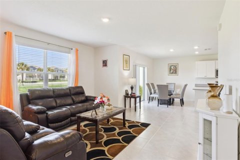Casa en venta en Winter Haven, Florida, 4 dormitorios, 230.03 m2 № 2232945 - foto 8