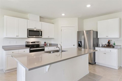 Casa en venta en Winter Haven, Florida, 4 dormitorios, 230.03 m2 № 2232945 - foto 17