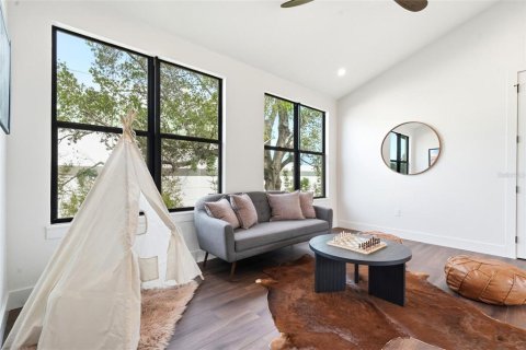 Villa ou maison à vendre à Orlando, Floride: 5 chambres, 268.95 m2 № 2149364 - photo 21