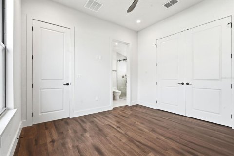 Villa ou maison à vendre à Orlando, Floride: 5 chambres, 268.95 m2 № 2149364 - photo 23
