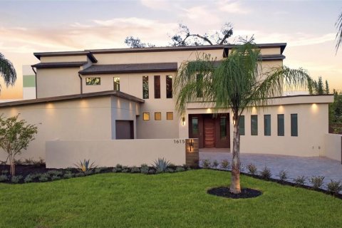 Villa ou maison à Orlando, Floride 5 chambres, 268.95 m2 № 2149364