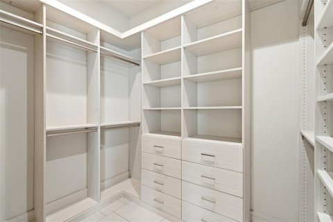 Villa ou maison à vendre à Orlando, Floride: 5 chambres, 268.95 m2 № 2149364 - photo 14