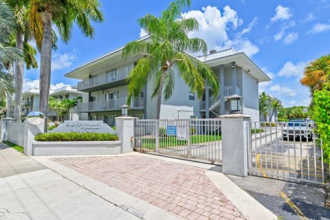 Copropriété à vendre à Miami, Floride: 1 chambre, 60.76 m2 № 1962116 - photo 2
