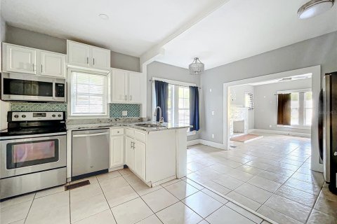 Villa ou maison à vendre à Eustis, Floride: 2 chambres, 108.51 m2 № 1406804 - photo 5