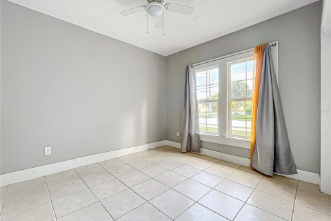Villa ou maison à vendre à Eustis, Floride: 2 chambres, 108.51 m2 № 1406804 - photo 25