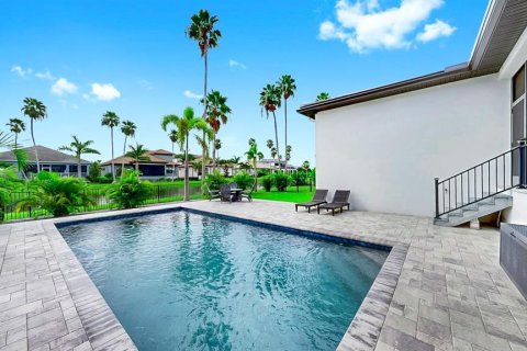 Villa ou maison à vendre à Apollo Beach, Floride: 5 chambres, 288.37 m2 № 1914297 - photo 3
