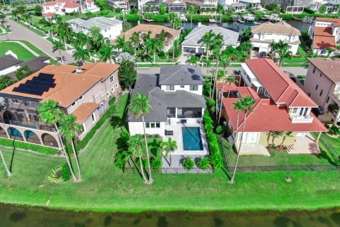 Casa en venta en Apollo Beach, Florida, 5 dormitorios, 288.37 m2 № 1914297 - foto 2