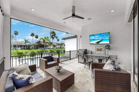 Villa ou maison à vendre à Apollo Beach, Floride: 5 chambres, 288.37 m2 № 1914297 - photo 4