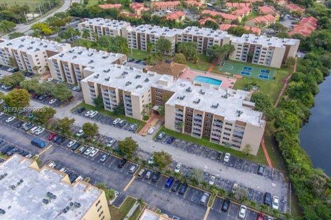 Купить кондоминиум в Хайалиа, Флорида 2 спальни, 91.04м2, № 2005820 - фото 28