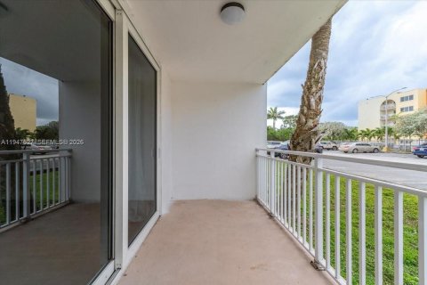 Купить кондоминиум в Хайалиа, Флорида 2 спальни, 91.04м2, № 2005820 - фото 16