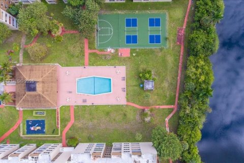 Купить кондоминиум в Хайалиа, Флорида 2 спальни, 91.04м2, № 2005820 - фото 23