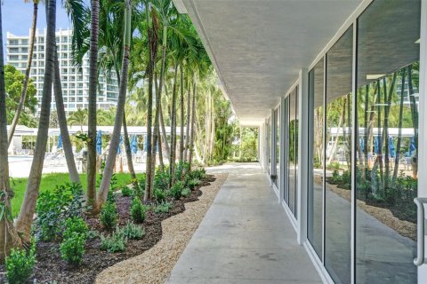 Condominio en venta en Fort Lauderdale, Florida, 1 dormitorio, 74.32 m2 № 2188406 - foto 30