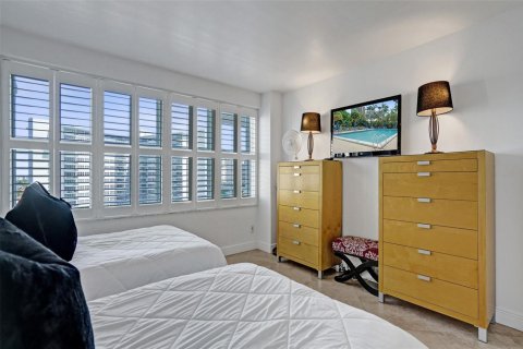 Condominio en venta en Fort Lauderdale, Florida, 1 dormitorio, 74.32 m2 № 2188406 - foto 18