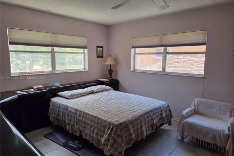 Copropriété à vendre à Tamarac, Floride: 2 chambres, 85.47 m2 № 2081062 - photo 12