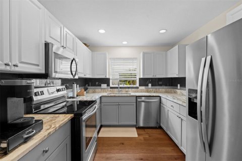 Copropriété à vendre à Sarasota, Floride: 2 chambres, 123.93 m2 № 1881318 - photo 12