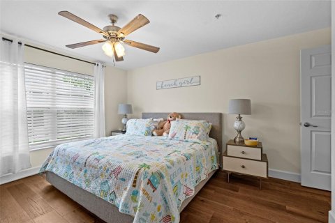 Copropriété à vendre à Sarasota, Floride: 2 chambres, 123.93 m2 № 1881318 - photo 18