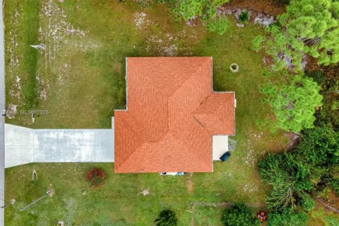 Купить виллу или дом в Лихай-Эйкерс, Флорида 3 спальни, 132.2м2, № 1802845 - фото 12