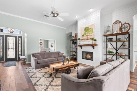 House in Winter Haven, Florida 3 bedrooms, 231.61 sq.m. № 2259479 - photo 7