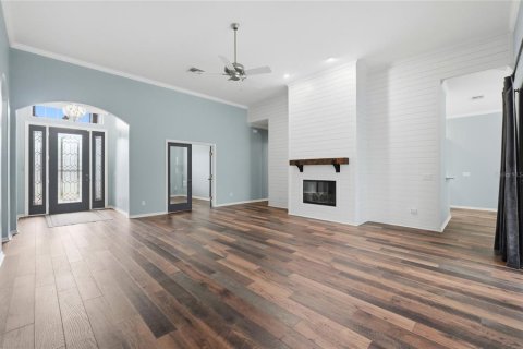 House in Winter Haven, Florida 3 bedrooms, 231.61 sq.m. № 2259479 - photo 6