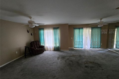 Condo in New Port Richey, Florida, 2 bedrooms № 1820494 - photo 22