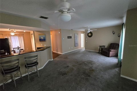 Condo in New Port Richey, Florida, 2 bedrooms № 1820494 - photo 10