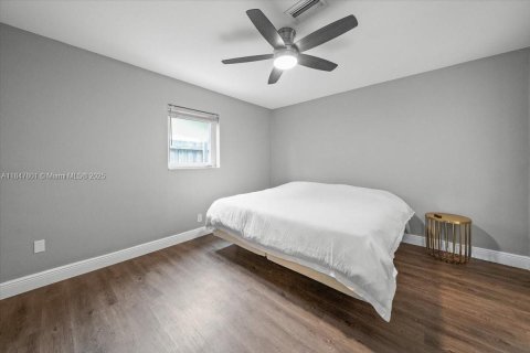 Casa en venta en Pompano Beach, Florida, 3 dormitorios, 174.84 m2 № 1857004 - foto 18