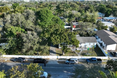 Купить виллу или дом в Дания-Бич, Флорида 4 спальни, 163.51м2, № 2028919 - фото 3