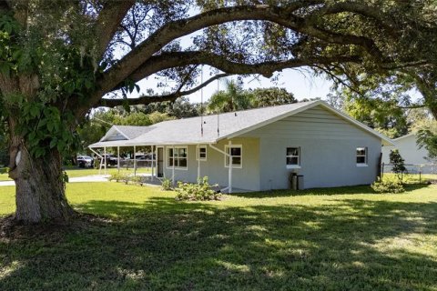 House in Orlando, Florida 3 bedrooms, 167.22 sq.m. № 1894413 - photo 3