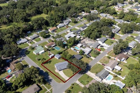 House in Orlando, Florida 3 bedrooms, 167.22 sq.m. № 1894413 - photo 8