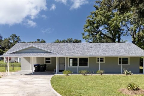 House in Orlando, Florida 3 bedrooms, 167.22 sq.m. № 1894413 - photo 1