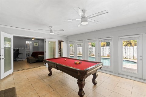 House in Fort Lauderdale, Florida 3 bedrooms, 145.86 sq.m. № 1871460 - photo 14