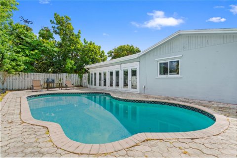 House in Fort Lauderdale, Florida 3 bedrooms, 145.86 sq.m. № 1871460 - photo 28