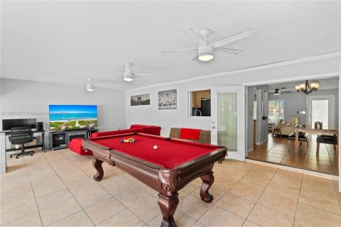 House in Fort Lauderdale, Florida 3 bedrooms, 145.86 sq.m. № 1871460 - photo 17