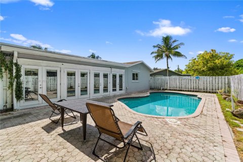 House in Fort Lauderdale, Florida 3 bedrooms, 145.86 sq.m. № 1871460 - photo 29