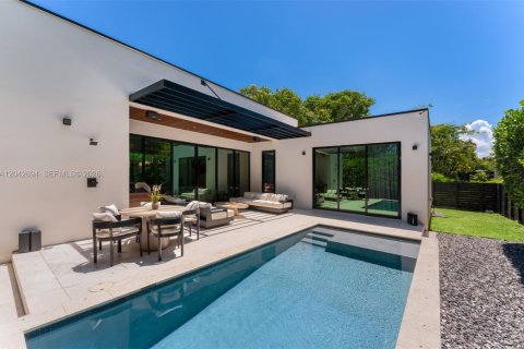 Villa ou maison à vendre à Biscayne Park, Floride: 3 chambres, 210.89 m2 № 2173560 - photo 25