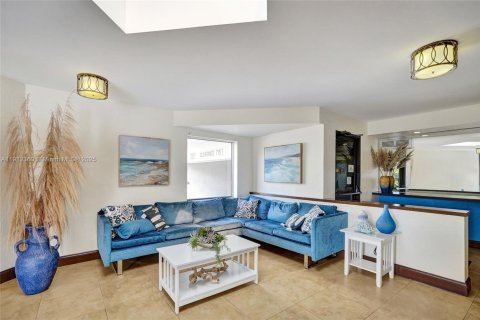 Condominio en venta en Dania Beach, Florida, 2 dormitorios, 104.61 m2 № 1968989 - foto 30