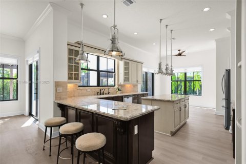 Снять в аренду виллу или дом в Купер-Сити, Флорида 5 спален, 381.83м2, № 1948621 - фото 12