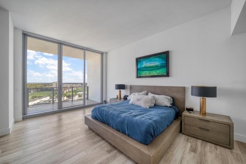 Condo in Tampa, Florida, 3 bedrooms  № 803220 - photo 12