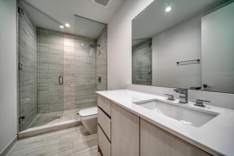Condo in Tampa, Florida, 3 bedrooms  № 803220 - photo 17