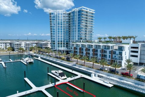 Condo in Tampa, Florida, 3 bedrooms  № 803220 - photo 2