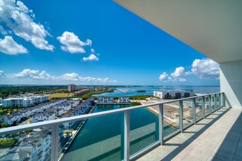 Condo in Tampa, Florida, 3 bedrooms  № 803220 - photo 27