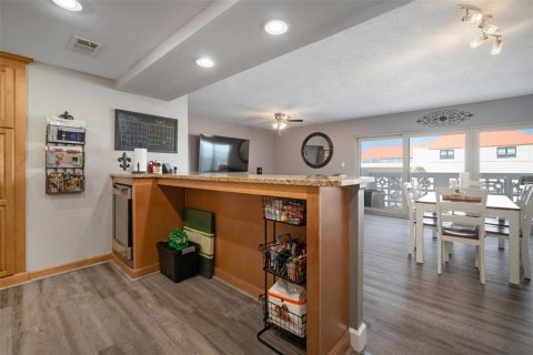 Condo in Tampa, Florida, 2 bedrooms  № 1639891 - photo 19