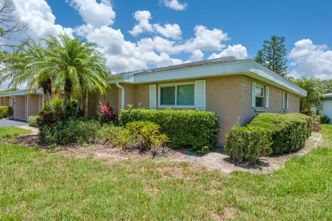 Villa ou maison à vendre à Palm Harbor, Floride: 2 chambres, 156.08 m2 № 1785493 - photo 5